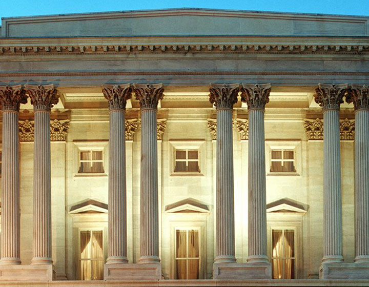 First building in Washington with an all marble-clad exterior
