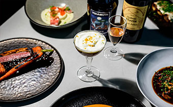 New Year's Eve celebration at Dirty Habit